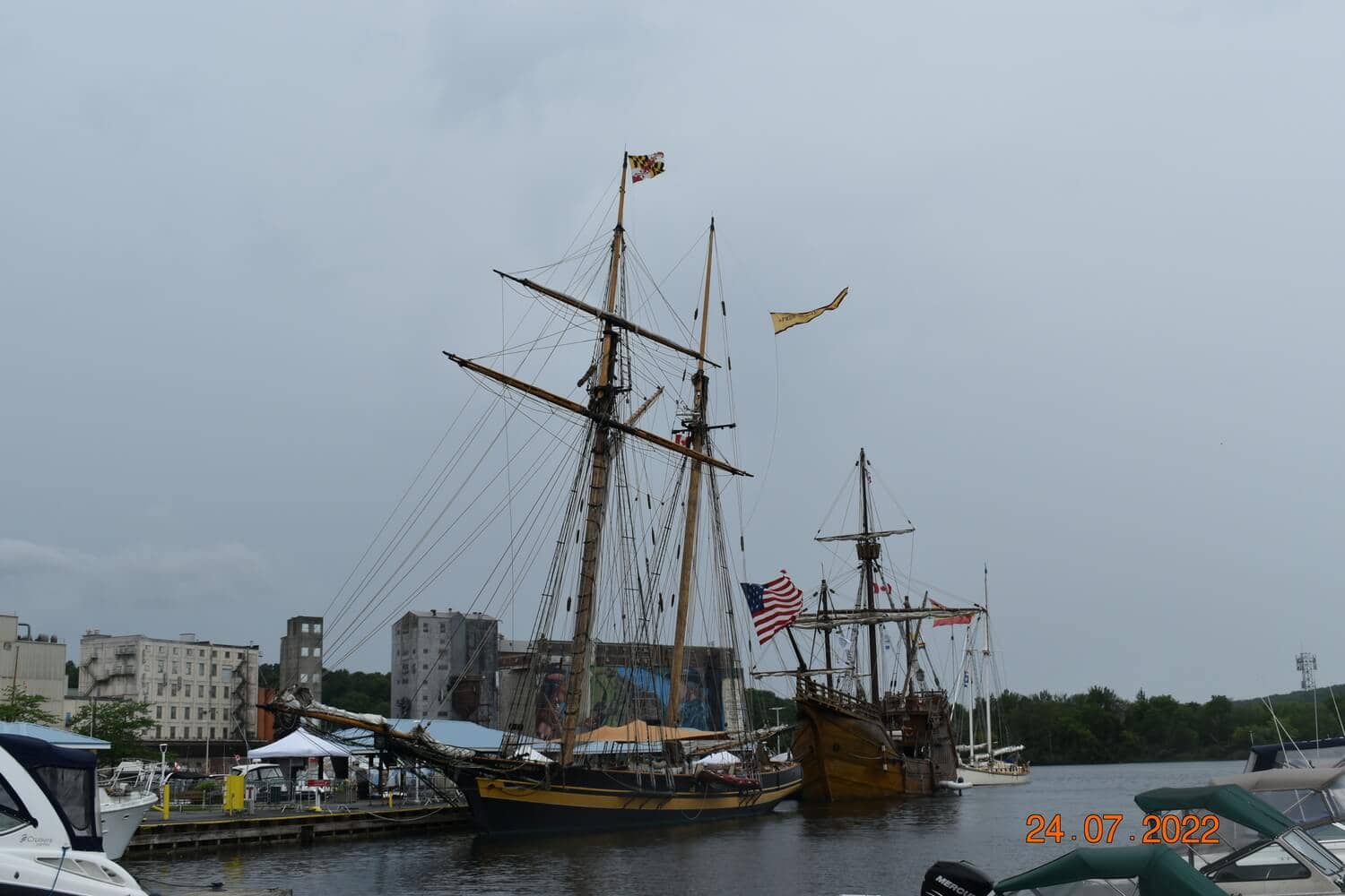 Tall Ships in Midland on the boat surveyor page